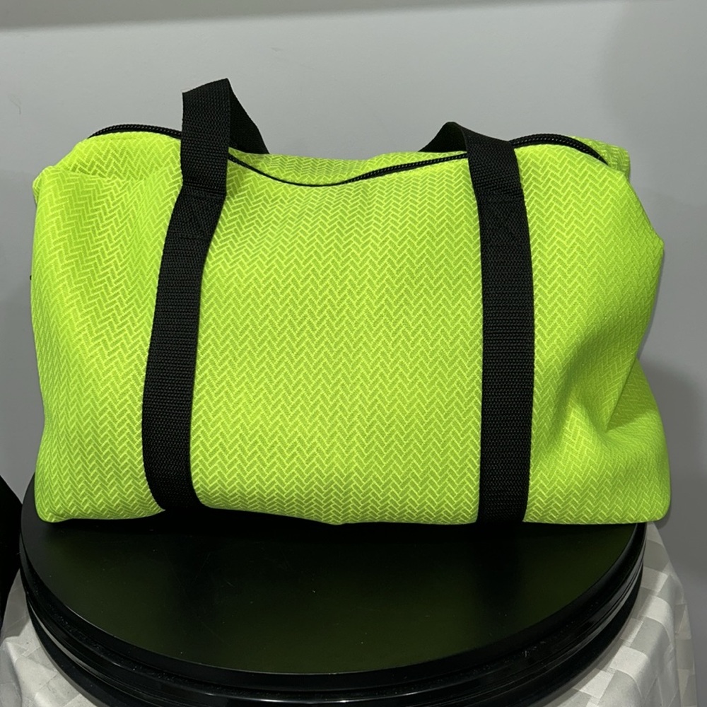 Lord & Taylor Neon green duffle bag - Picture 3 of 6